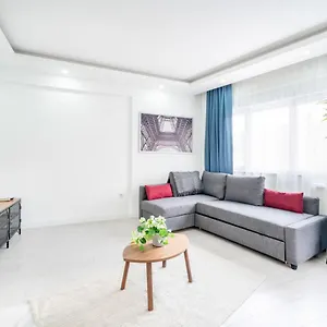  Apartment Modern Flat Near Beach In Muratpasa